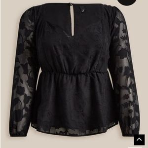 torrid Peplum Chiffon Clip Floral Puff Sleeve Top size 2X NWT